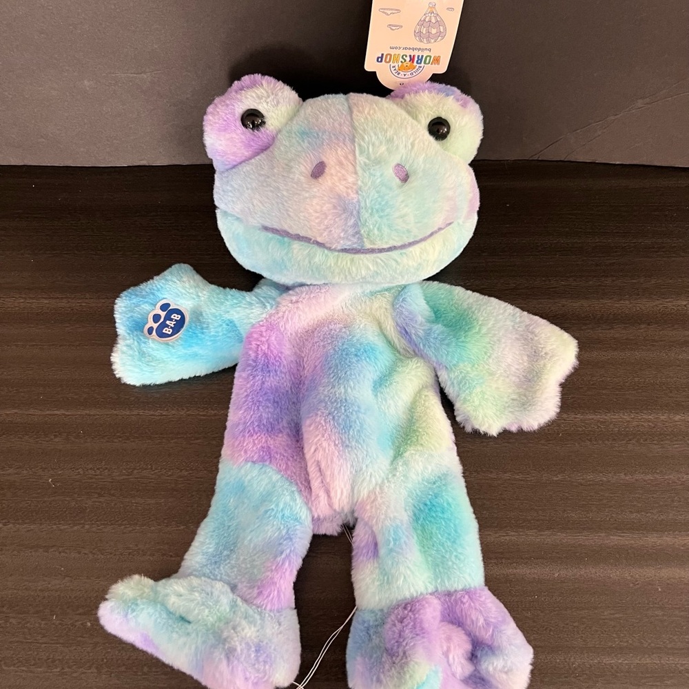 NWT Build a Bear Workshop Hoppy Swirls Tie Dye Frog Easter 2022 BaB BaBW